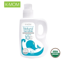 Nước giặt đồ sơ sinh với chiết xuất thảo mộc hữu cơ (dạng can 1700ml) km13160