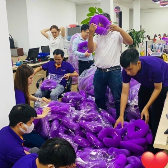 -	QUÀ TẶNG TIÊU BIỂU  TP BANK