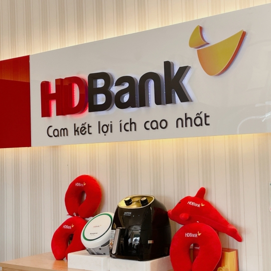 -	QUÀ TẶNG TIÊU BIỂU  HD BANK