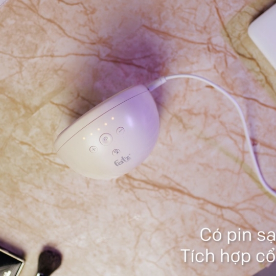 MÁY HÚT SỮA ĐIỆN RẢNH TAY VÀ KHÔNG DÂY FREEMAX 4 FATZBABY FB1276RH (1 CHIẾC)